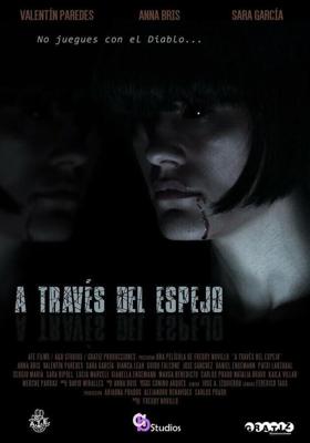 Сквозь зеркало / A través del espejo (2018) смотреть онлайн бесплатно в отличном качестве